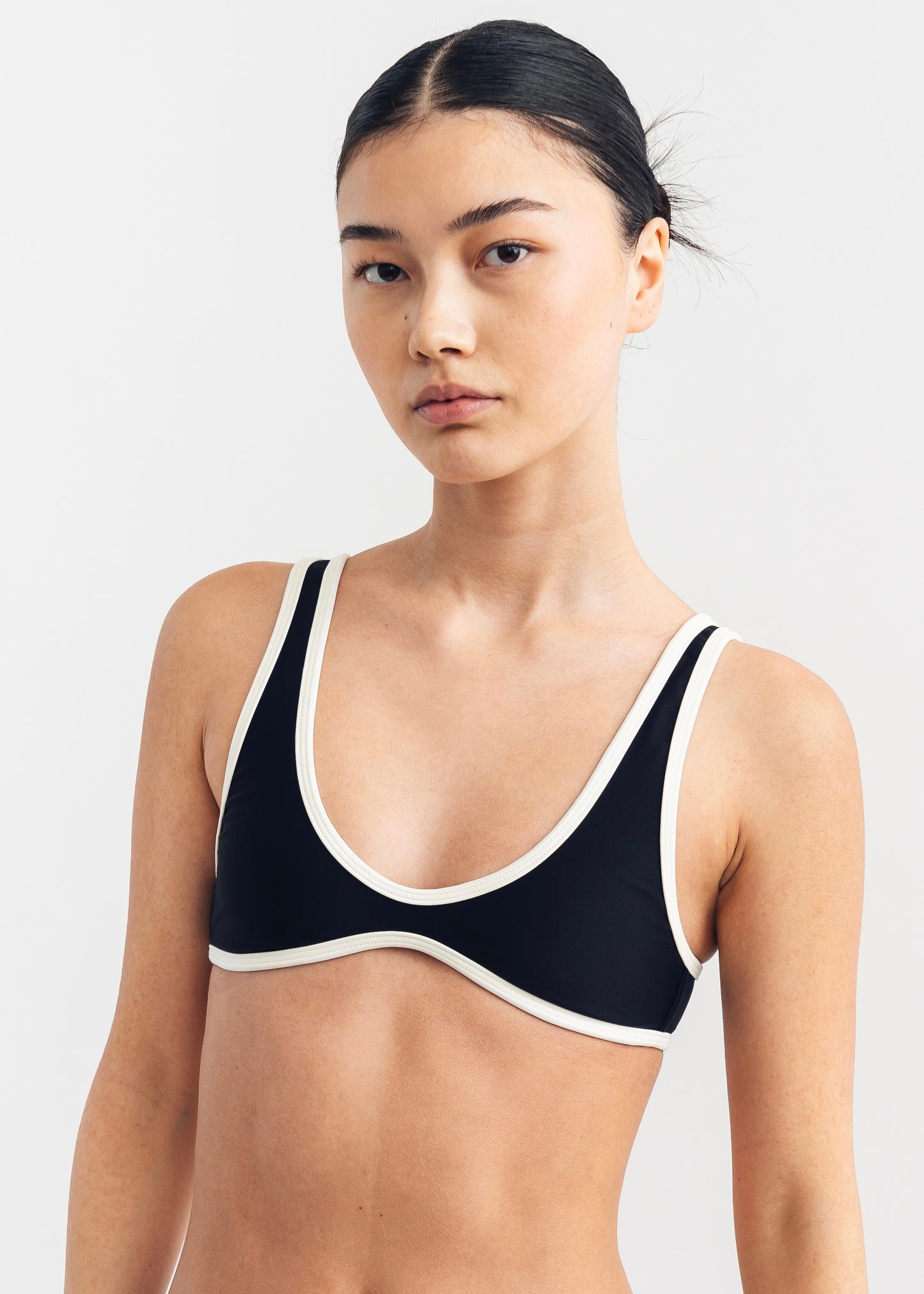 HYPNOTIZE TOP (BLACKOUT + KREAM)